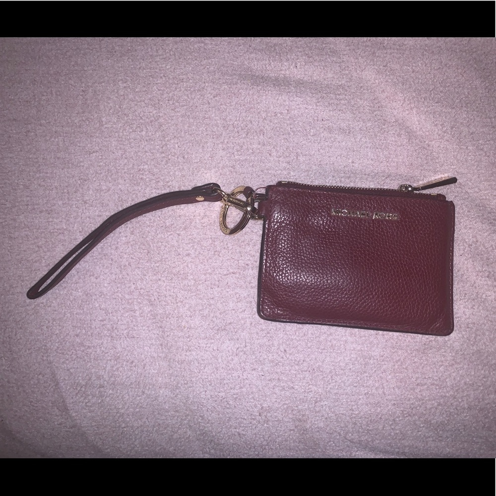 michael kors wristlet
